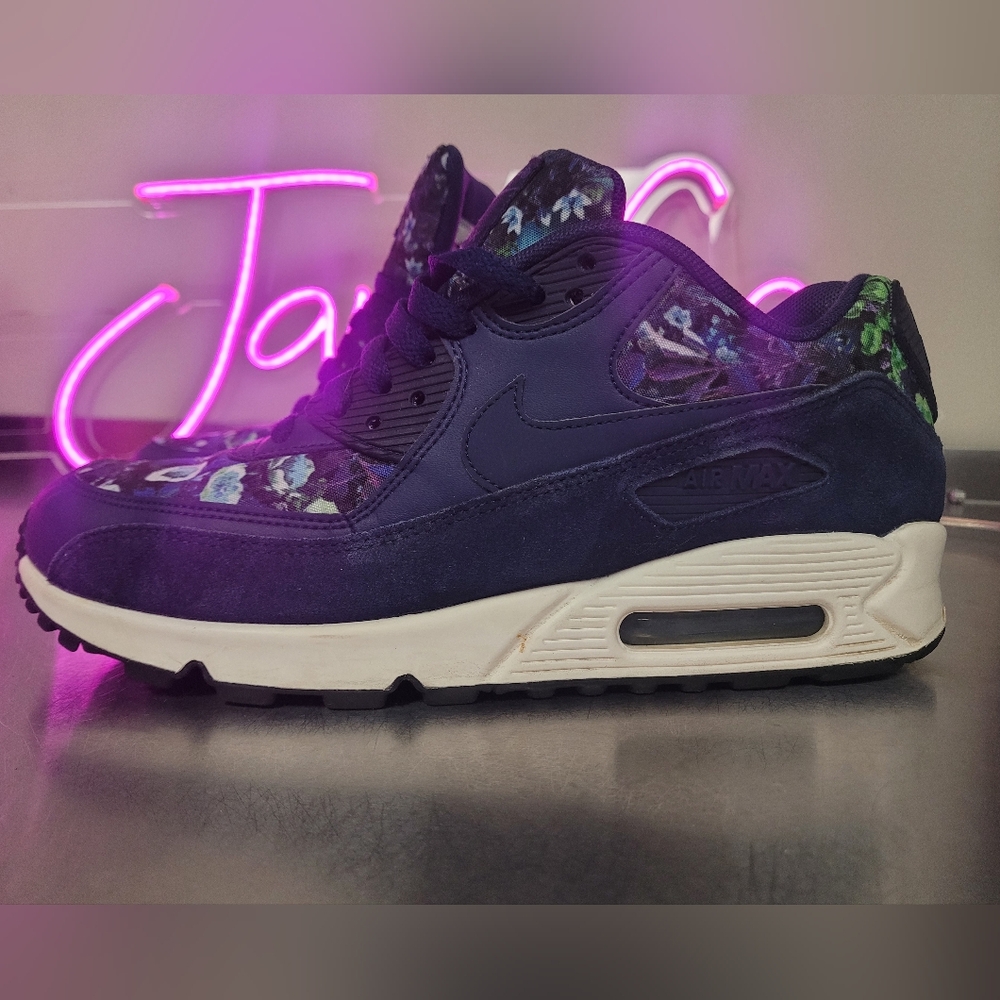 Nike Air Max Floral Limited Edition